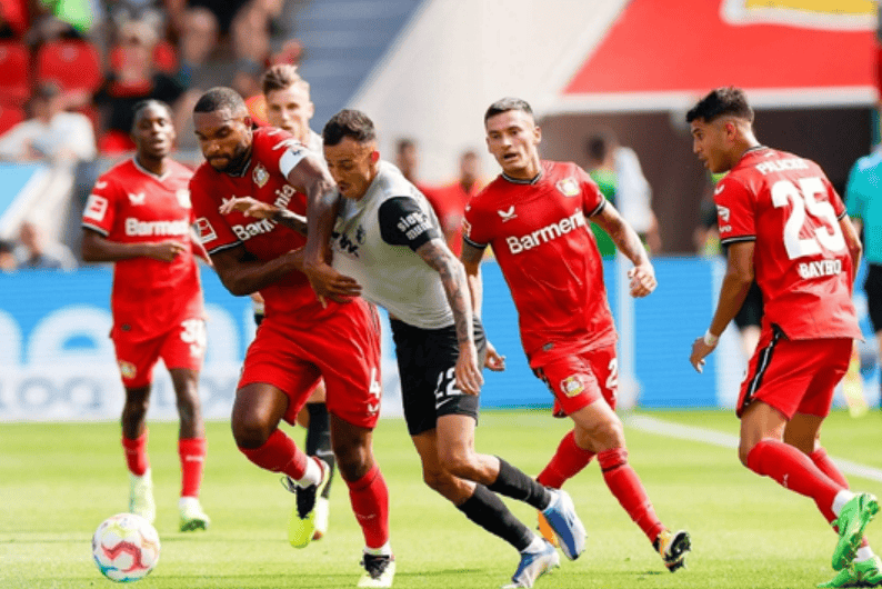 德甲焦点战：奥格斯堡VS柏林联合——攻防博弈下的胜负手与比分推演